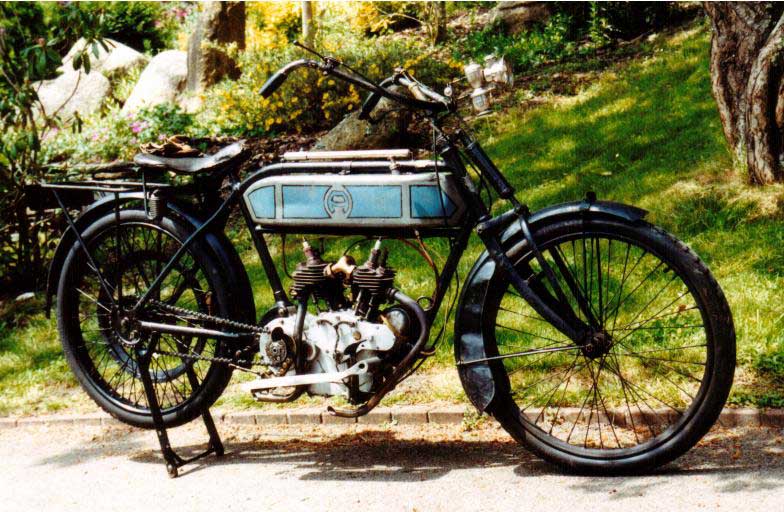 Alcyon bi-cylindres 1914 ( Fr ) MANCHE LUC